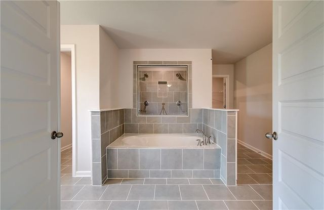 804 Moreland Drive, Hampton, GA 30228