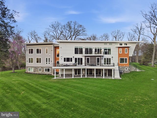 2368 HUNTER MILL RD, Vienna, VA 22181