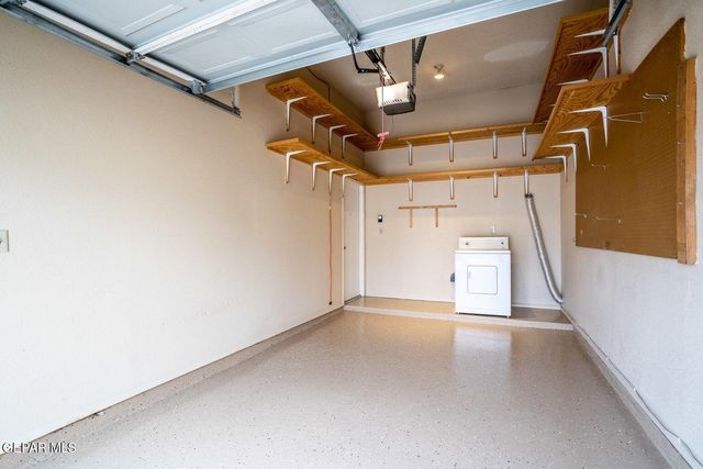 1555 Common Drive A, El Paso, TX 79936