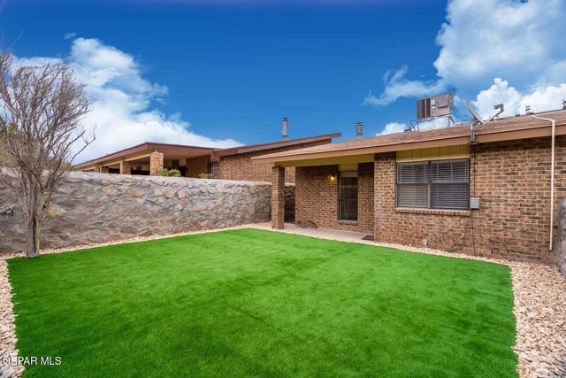 1555 Common Drive A, El Paso, TX 79936