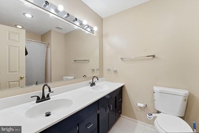 317 STEEPLECHASE CT, Deptford, NJ 08096