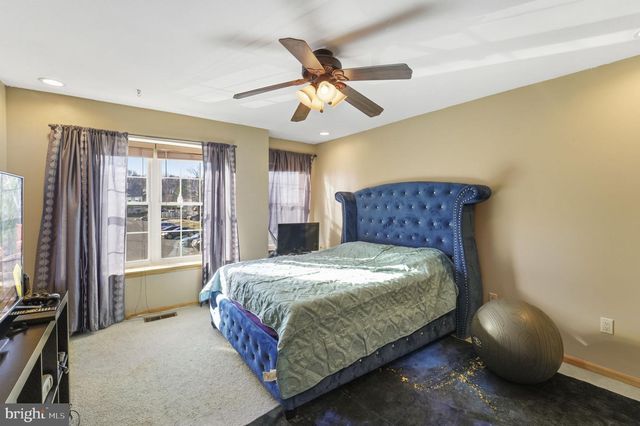 317 STEEPLECHASE CT, Deptford, NJ 08096