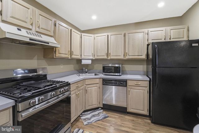 317 STEEPLECHASE CT, Deptford, NJ 08096