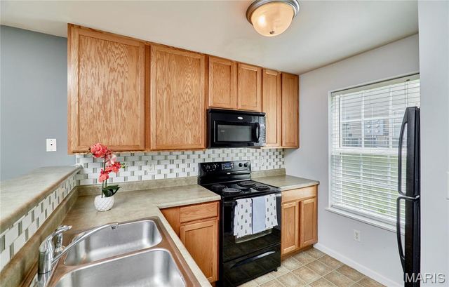 6103 Spring Creek Lane, O'fallon, MO 63368