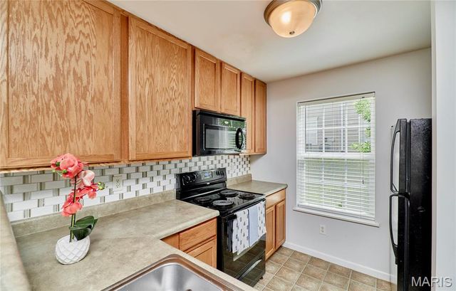 6103 Spring Creek Lane, O'fallon, MO 63368