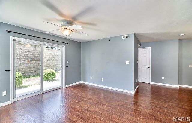 6103 Spring Creek Lane, O'fallon, MO 63368