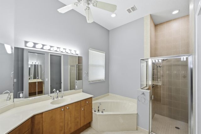 125 NW Madison Court, Port St Lucie, FL 34986