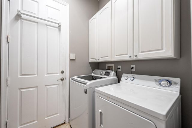 125 NW Madison Court, Port St Lucie, FL 34986