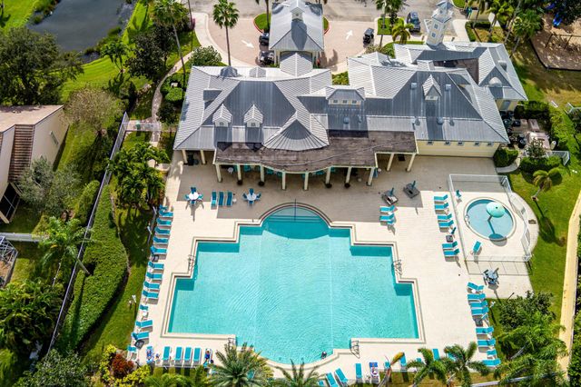 125 NW Madison Court, Port St Lucie, FL 34986