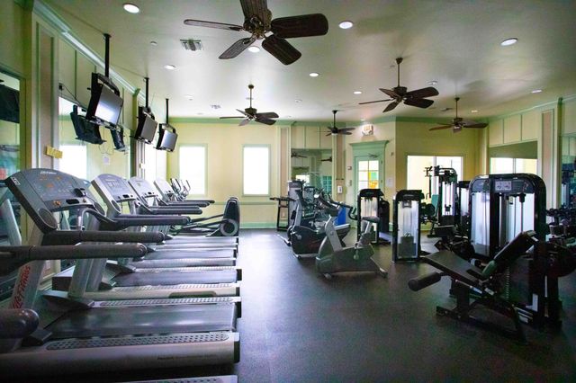 125 NW Madison Court, Port St Lucie, FL 34986