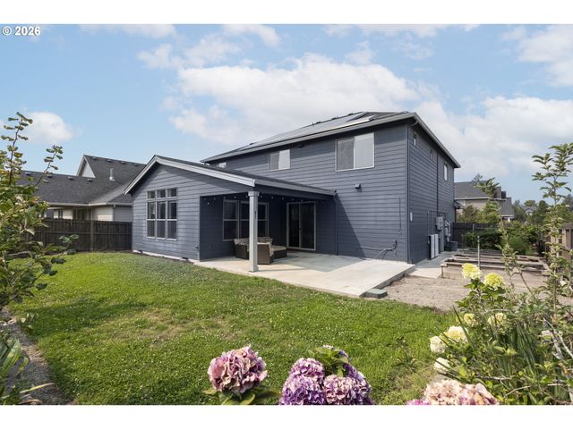 956 N NOBLE Loop, Ridgefield, WA 98642