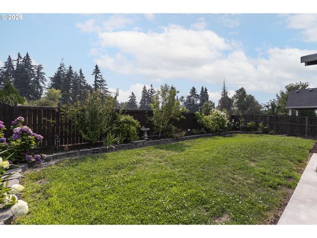 956 N NOBLE Loop, Ridgefield, WA 98642