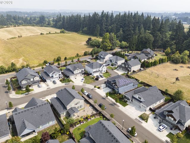 956 N NOBLE Loop, Ridgefield, WA 98642