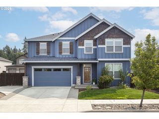 956 N NOBLE Loop, Ridgefield, WA 98642