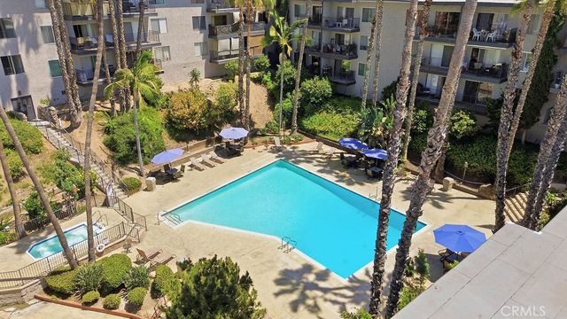 1517 E Garfield 84, Glendale, CA 91205