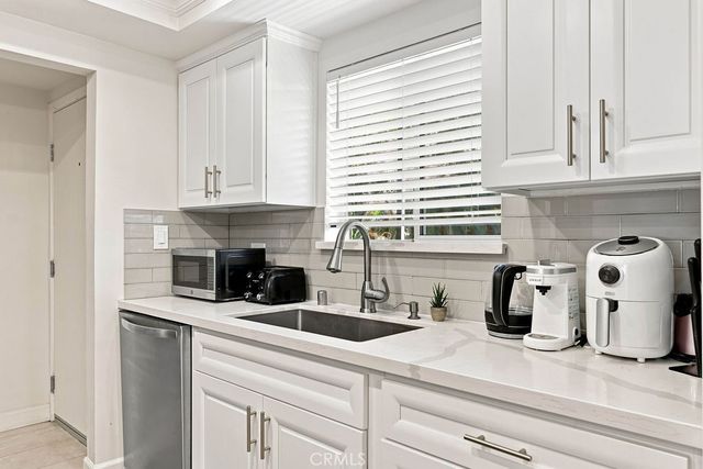 1517 E Garfield 84, Glendale, CA 91205