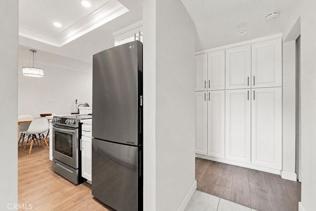 1517 E Garfield 84, Glendale, CA 91205