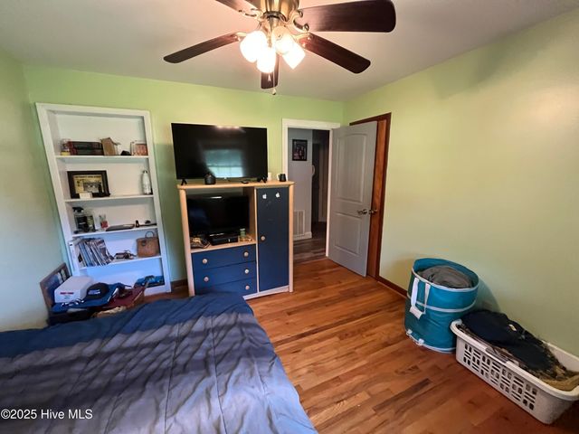 2433 Zacks Mill Road, Angier, NC 27501