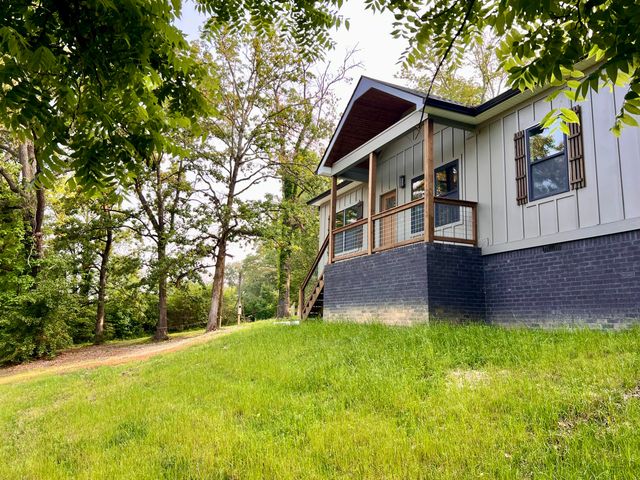 5210 Boynton Drive, Ringgold, GA 30736