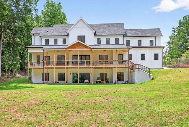 3180 Lee Drive, Buford, GA 30518