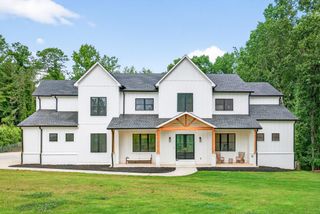 3180 Lee Drive, Buford, GA 30518