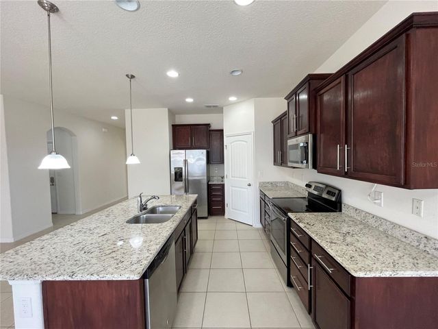 1924 SIESTA FALLS COURT, Orlando, FL 32824