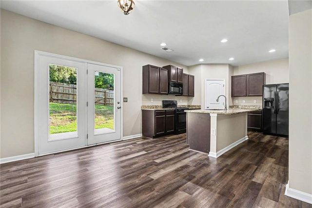 5151 Rapahoe Trail, Atlanta, GA 30349