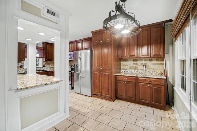 8644 Kirchenbaum Drive, Charlotte, NC 28210