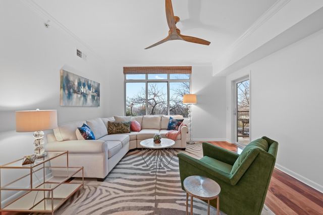 54 Rainey ST 412, Austin, TX 78701