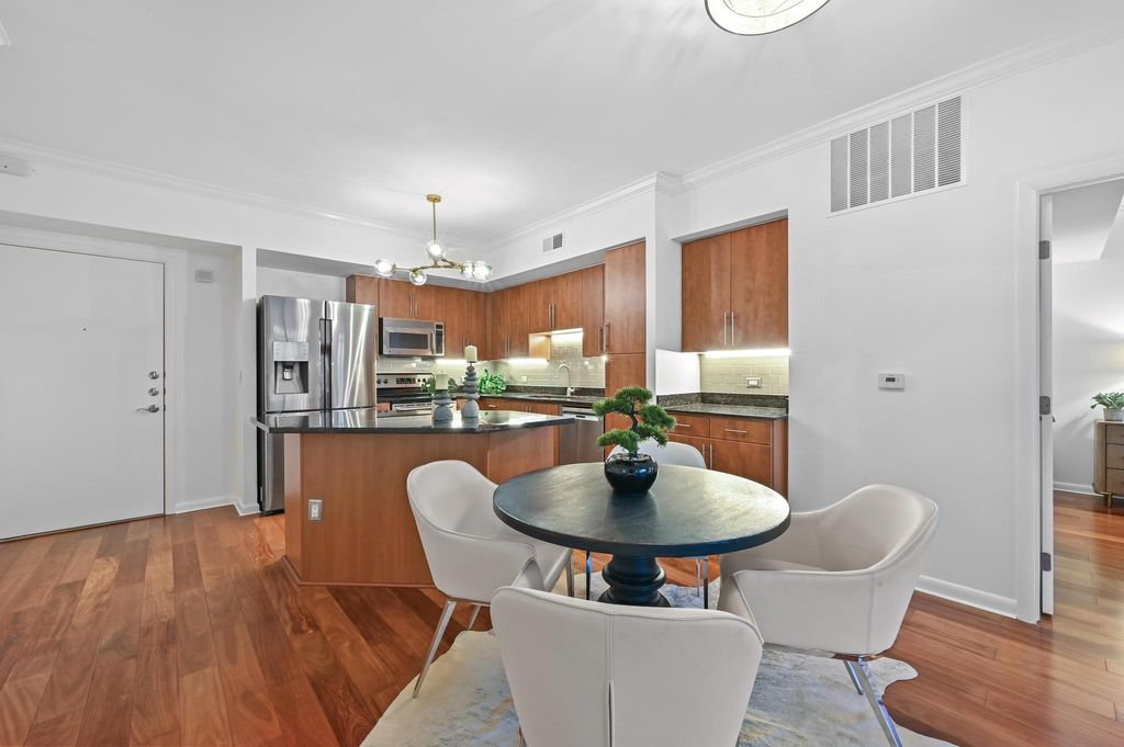 54 Rainey ST 412, Austin, TX 78701