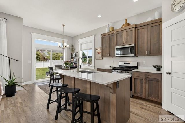 4391 Hatch Hollow Lane, Idaho Falls, ID 83401