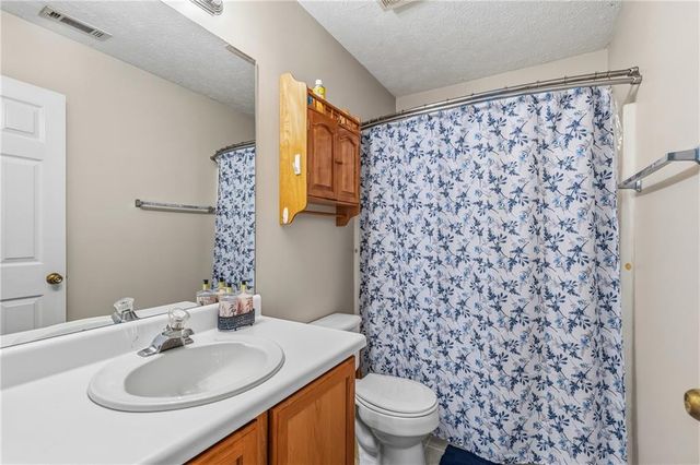 3339 Hillside Links Drive, Snellville, GA 30039