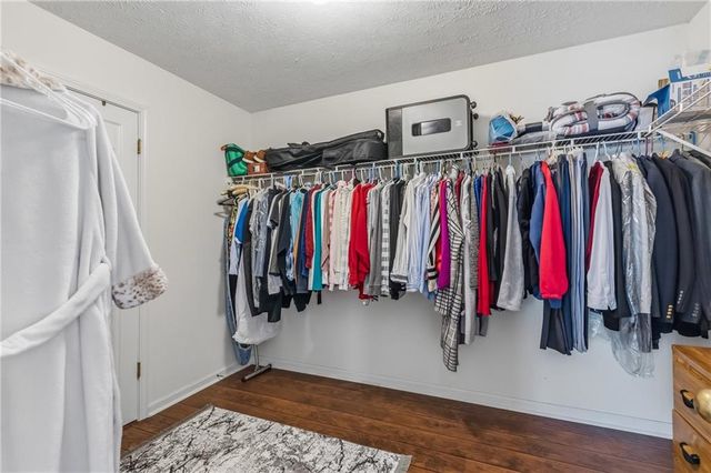 3339 Hillside Links Drive, Snellville, GA 30039