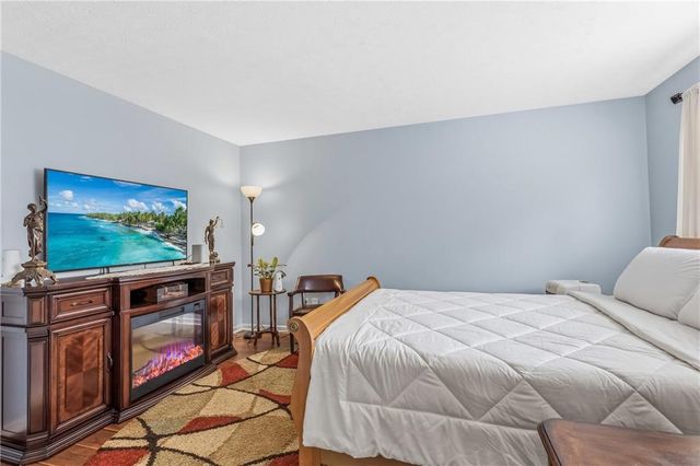 3339 Hillside Links Drive, Snellville, GA 30039