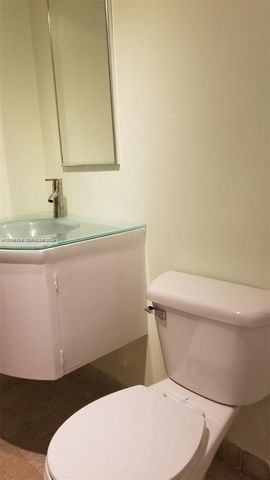 645 NE 121st Street 306, North Miami, FL 33161