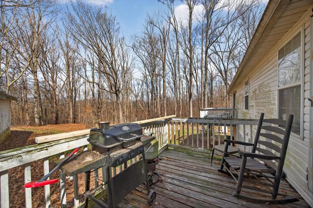 333 Windsong Drive, La Fayette, GA 30728