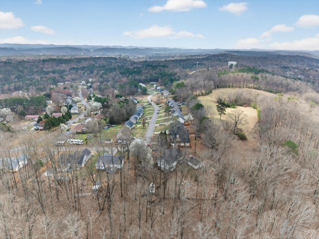 333 Windsong Drive, La Fayette, GA 30728