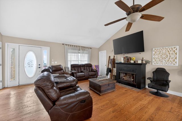 333 Windsong Drive, La Fayette, GA 30728