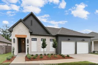 17470 Lions Ear Ln, Prairieville, LA 70769