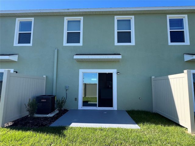 2472 RIVERSONG LODGE LANE, Wesley Chapel, FL 33543