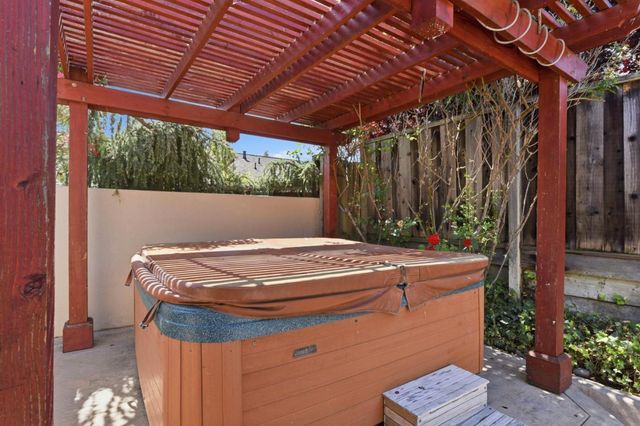 2372 Apsis Court, San Jose, CA 95124