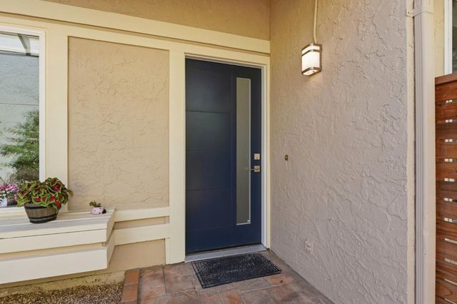 2372 Apsis Court, San Jose, CA 95124