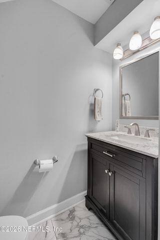 5811 ATLANTIC Boulevard 201, Jacksonville, FL 32207