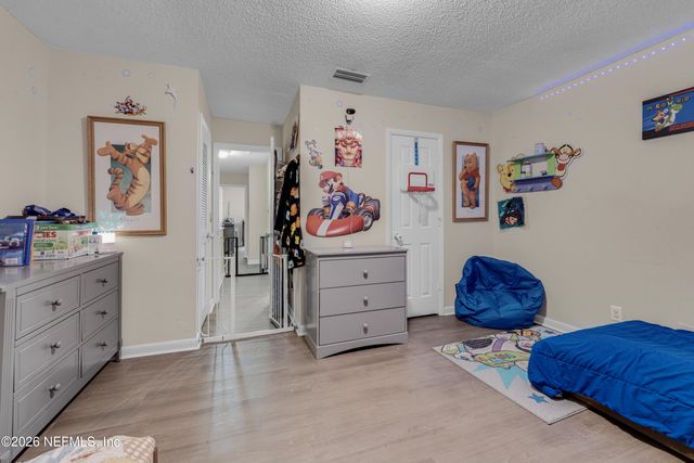 5811 ATLANTIC Boulevard 201, Jacksonville, FL 32207