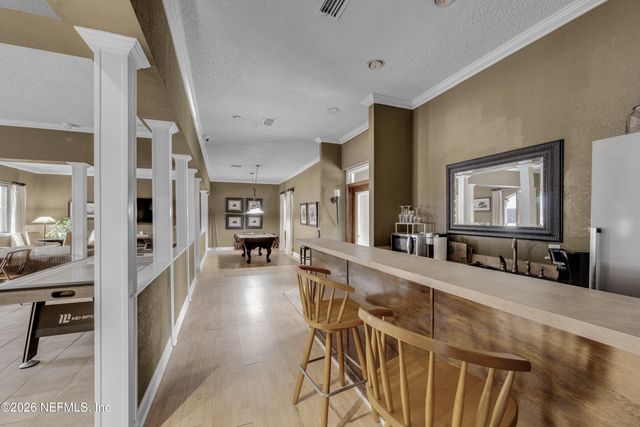 5811 ATLANTIC Boulevard 201, Jacksonville, FL 32207