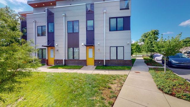 374 Herron Dr Apt 7, Nashville, TN 37210