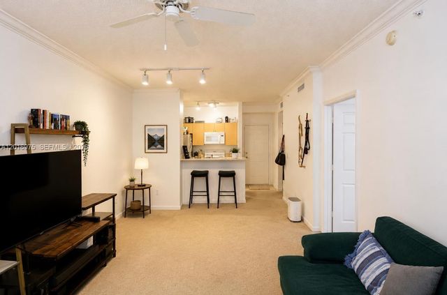 1919 Van Buren St 115A, Hollywood, FL 33020