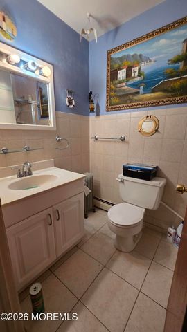 3 Newport Place, Toms River, NJ 08753