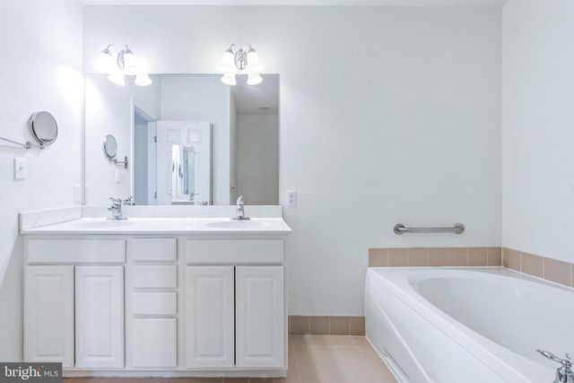 2461 MERRI CLAUDE DR, Norristown, PA 19401