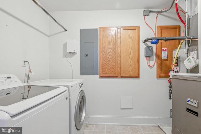 2461 MERRI CLAUDE DR, Norristown, PA 19401